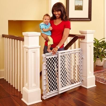North States Plastic Stairway Gate 1